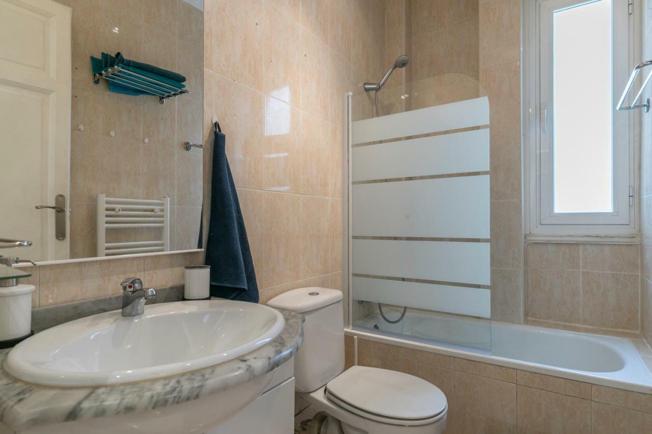 Confortable Piso En Chamberi Madrid Luaran gambar