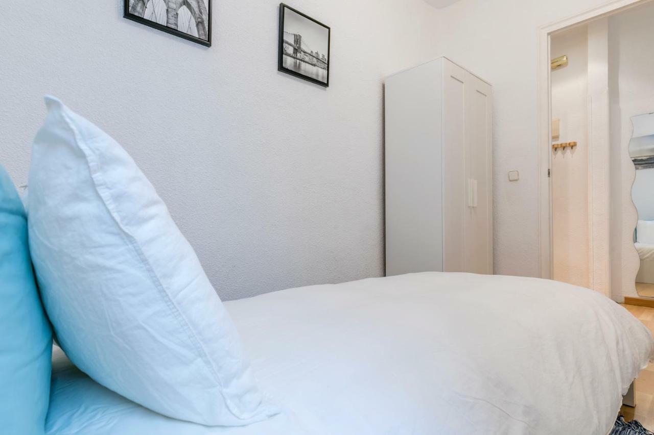 Confortable Piso En Chamberi Madrid Luaran gambar